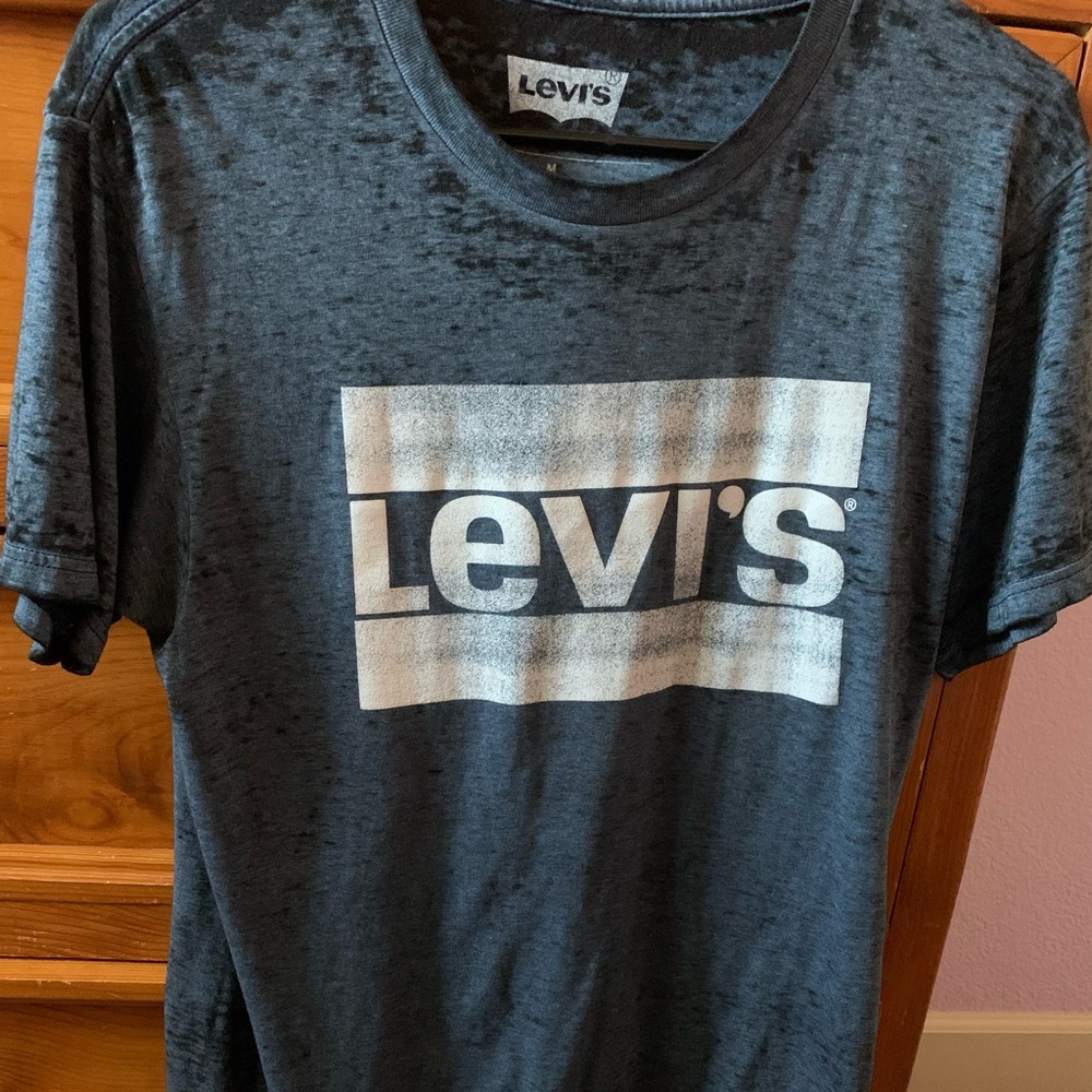 Levi’s Navy Blue T Shirt